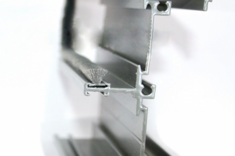 Phớt nỉ cửa nhôm đế 5.8mm TGL 5880 3PJ
